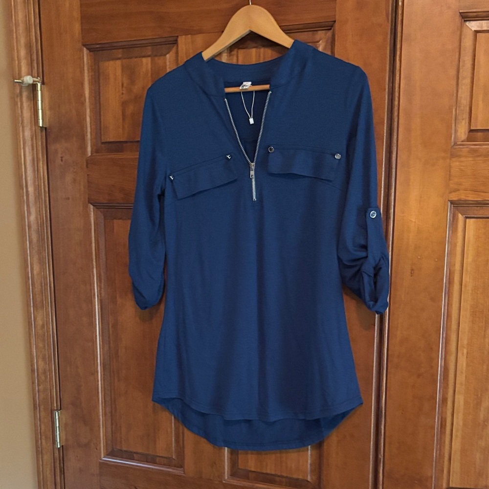 Elegant Navy Women's Blouse with Zipper